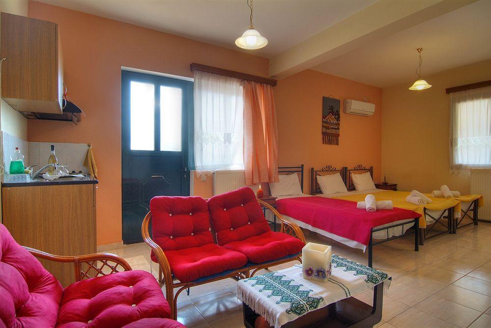 Kelari Studios Amfissa Zimmer foto